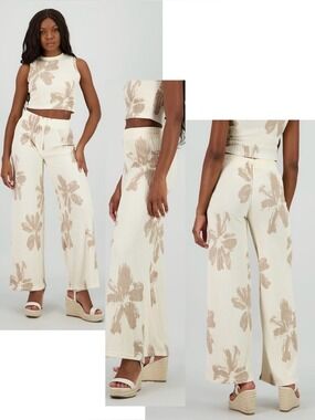 Love Poem floral texture resort trousers dress pants cream taupe brown M NWOT